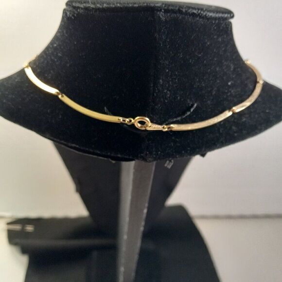 Vintage Avon Gold tone  metal link necklace Cottagecore Grandmacore - Picture 4 of 7